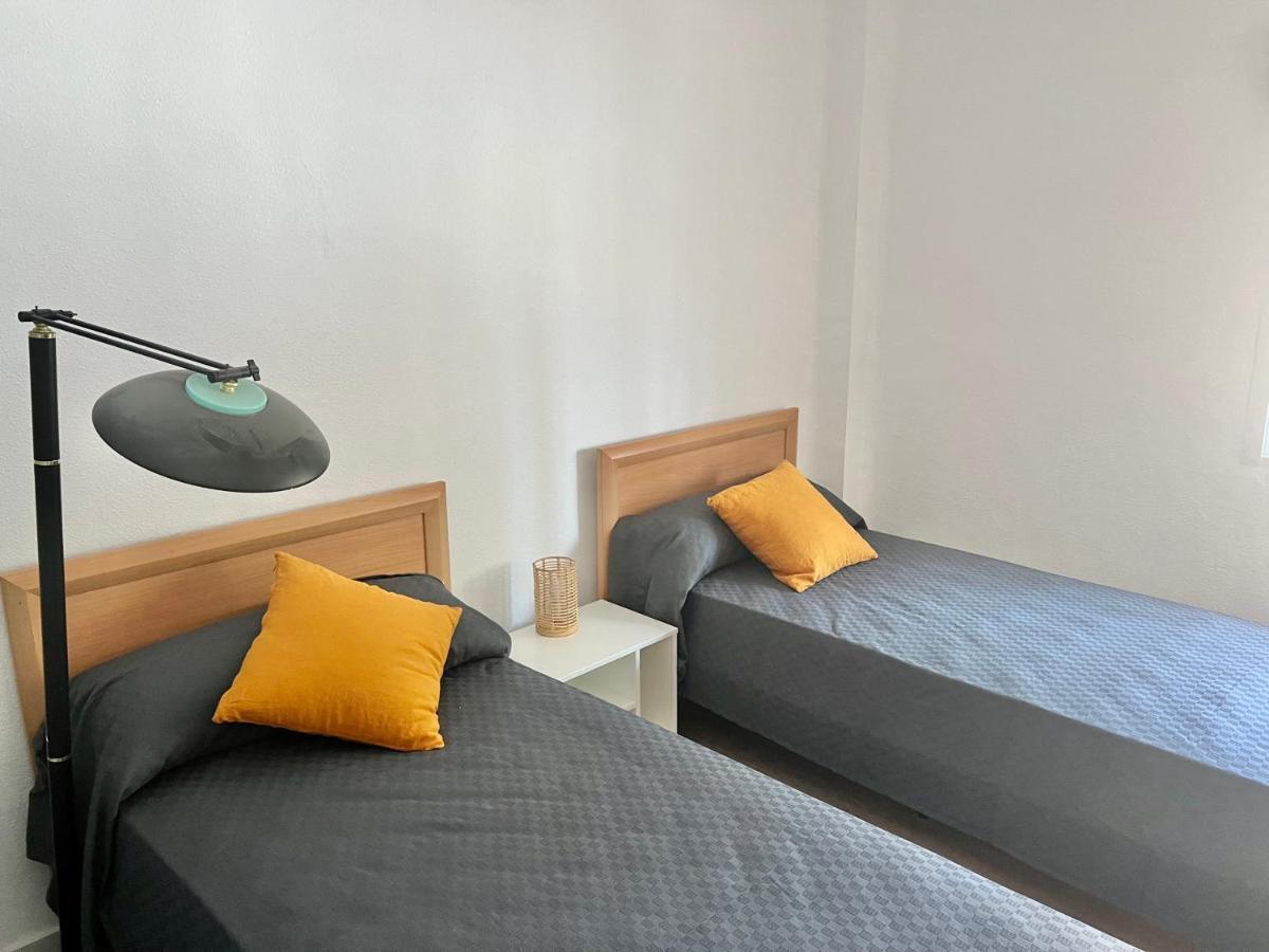Ferienwohnung Apartamento Miralmar Alicante Exterior foto